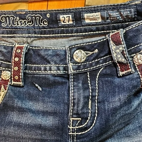 Miss Me Embellished Denim Shorts - Picture 7 of 7